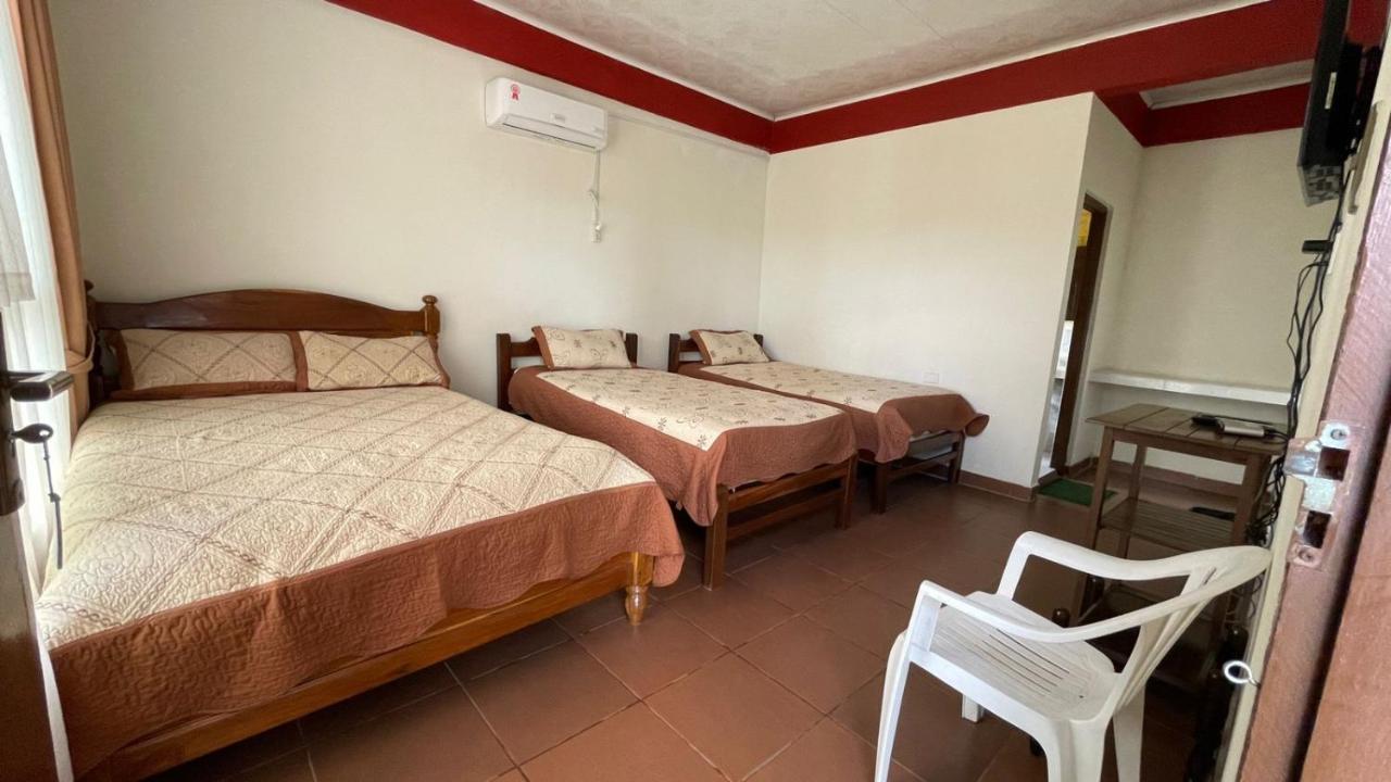 Hotel Puerto Selva Villa Tunari Dış mekan fotoğraf