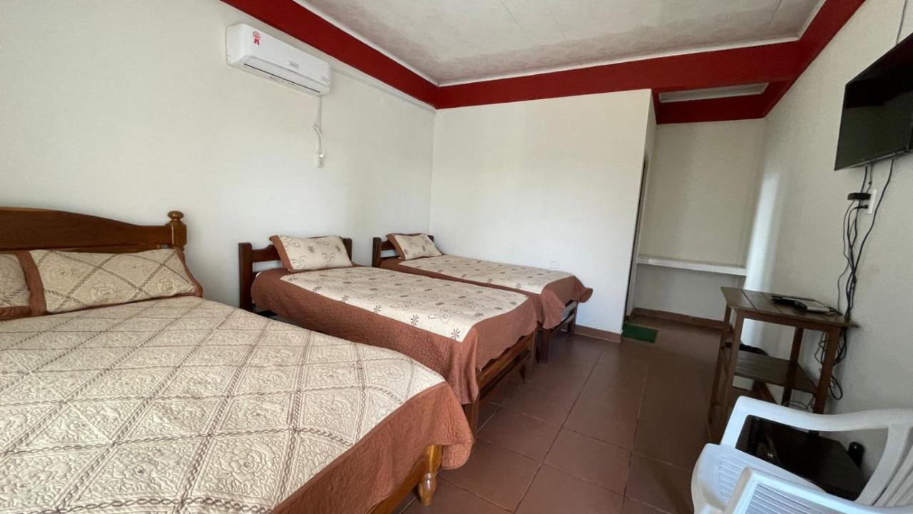 Hotel Puerto Selva Villa Tunari Dış mekan fotoğraf