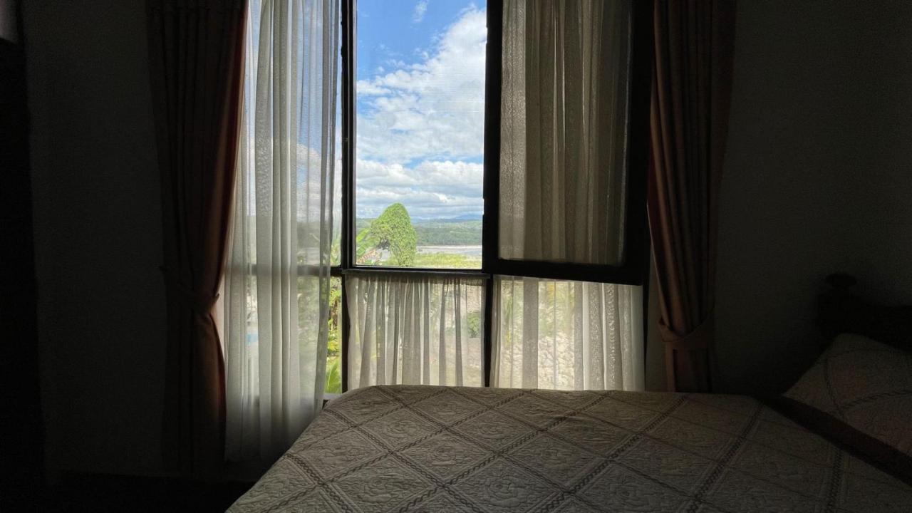 Hotel Puerto Selva Villa Tunari Dış mekan fotoğraf
